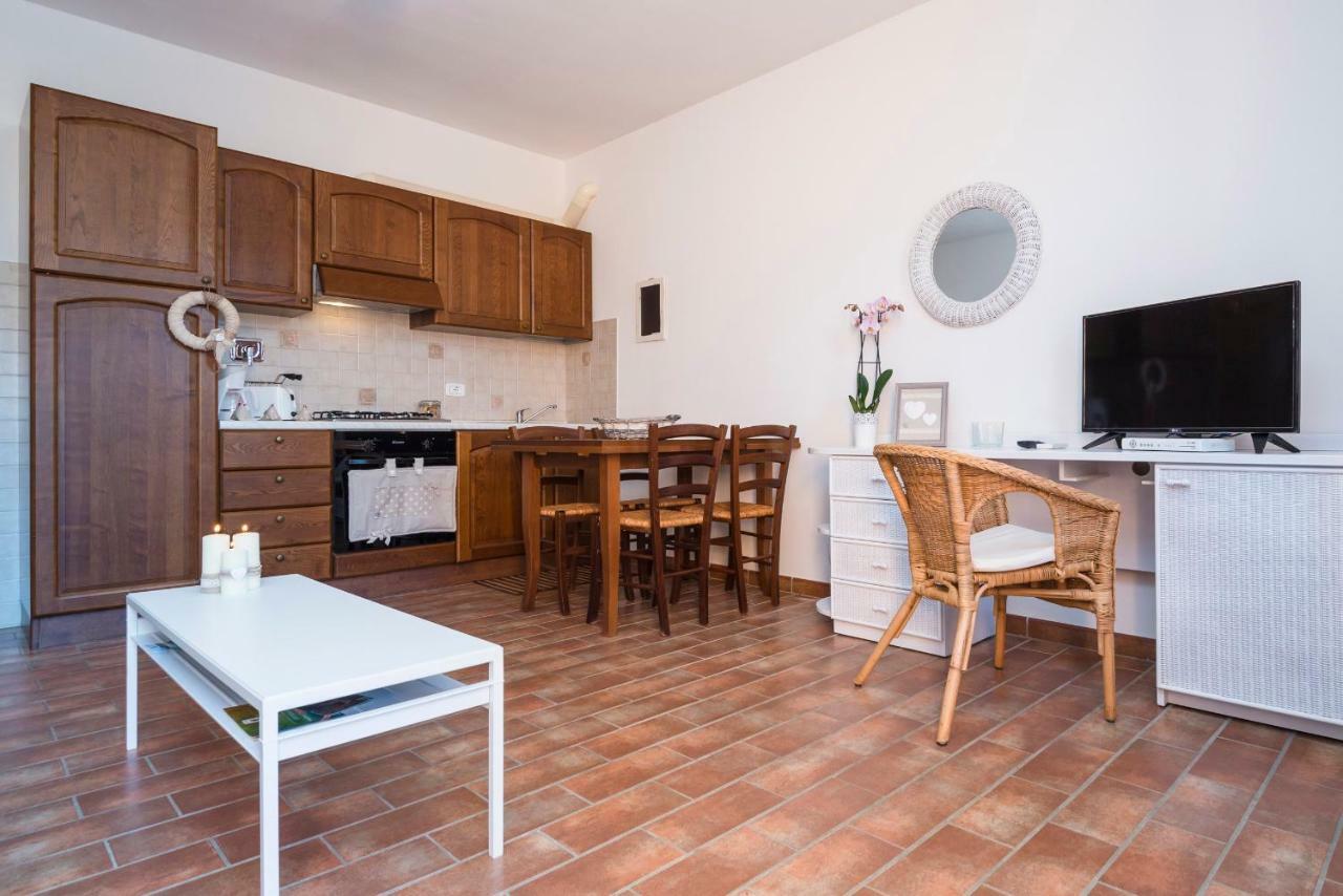 סקרלינו Romantic & Charming Apartment מראה חיצוני תמונה