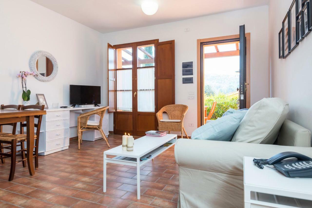 סקרלינו Romantic & Charming Apartment מראה חיצוני תמונה